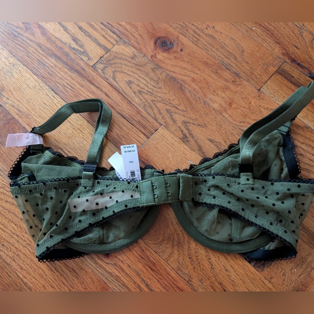 PINK‎ Victoria's Secret Olive Mesh Polka Dot Bra NWT